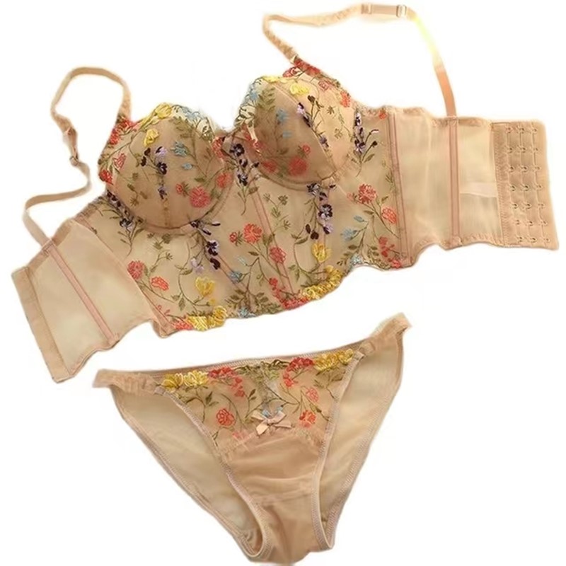 Underwire Bra Padded - Lencería francesa ultrafina con bordado de