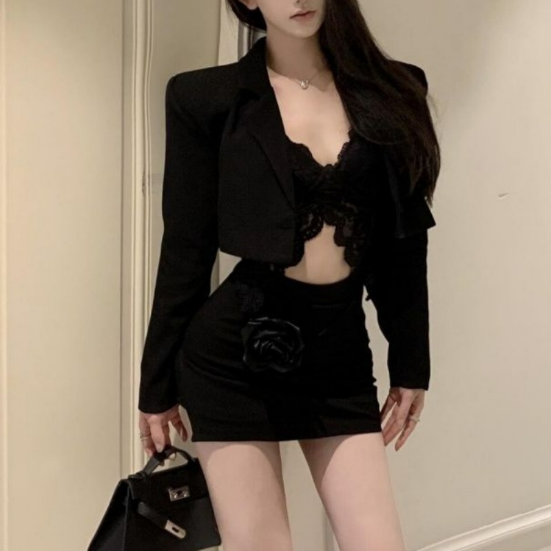 Blazer negro de primavera, Bra - Lace Bralette Set reseña y precio